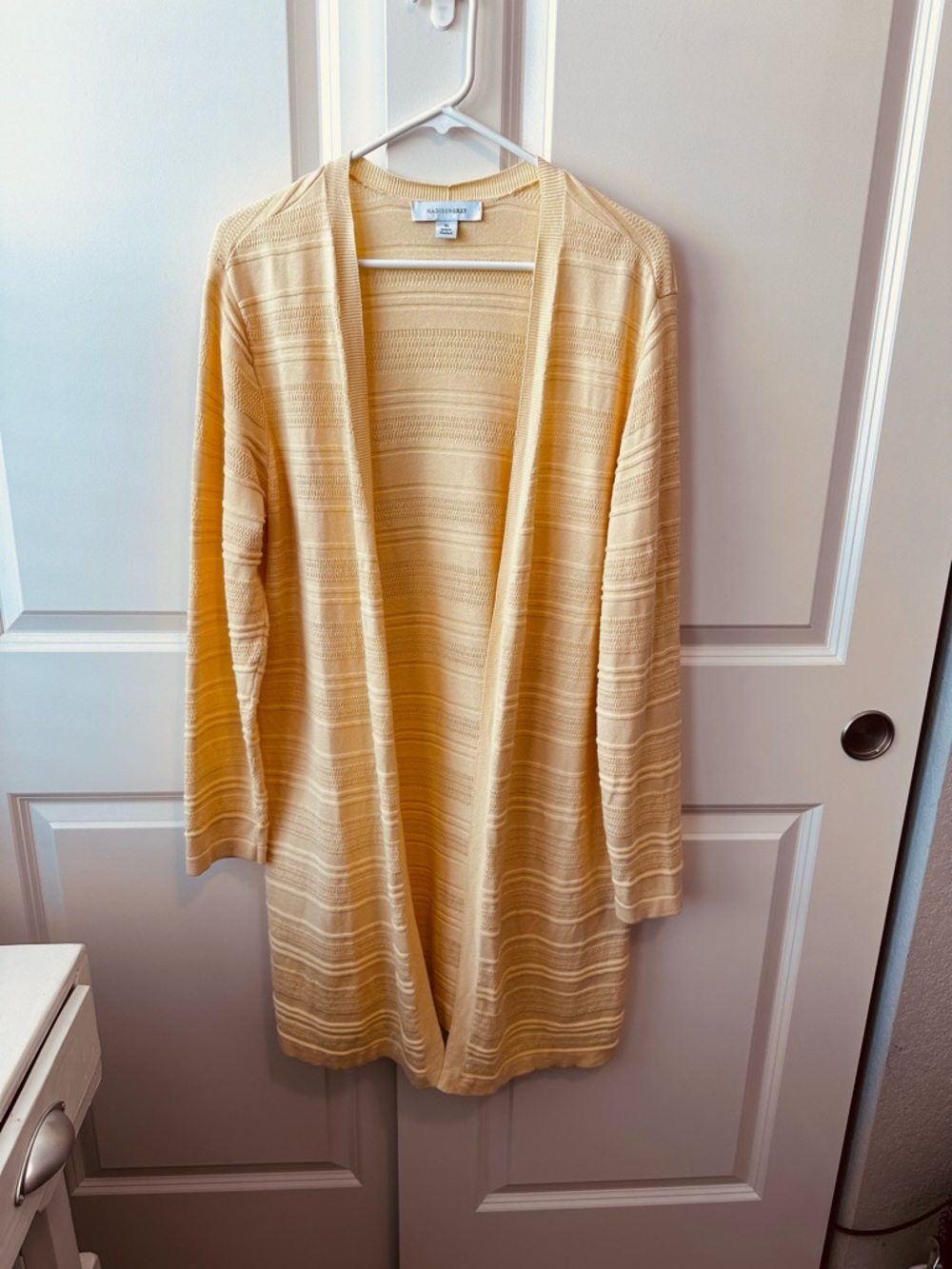 Madison Grey Women’s Sz. XL Pale Yellow Open-Front Knit Cardigan